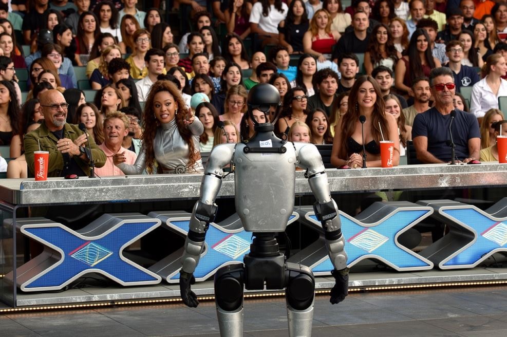 Dàn robot hình người chinh phục ban giám khảo America's Got Talent 