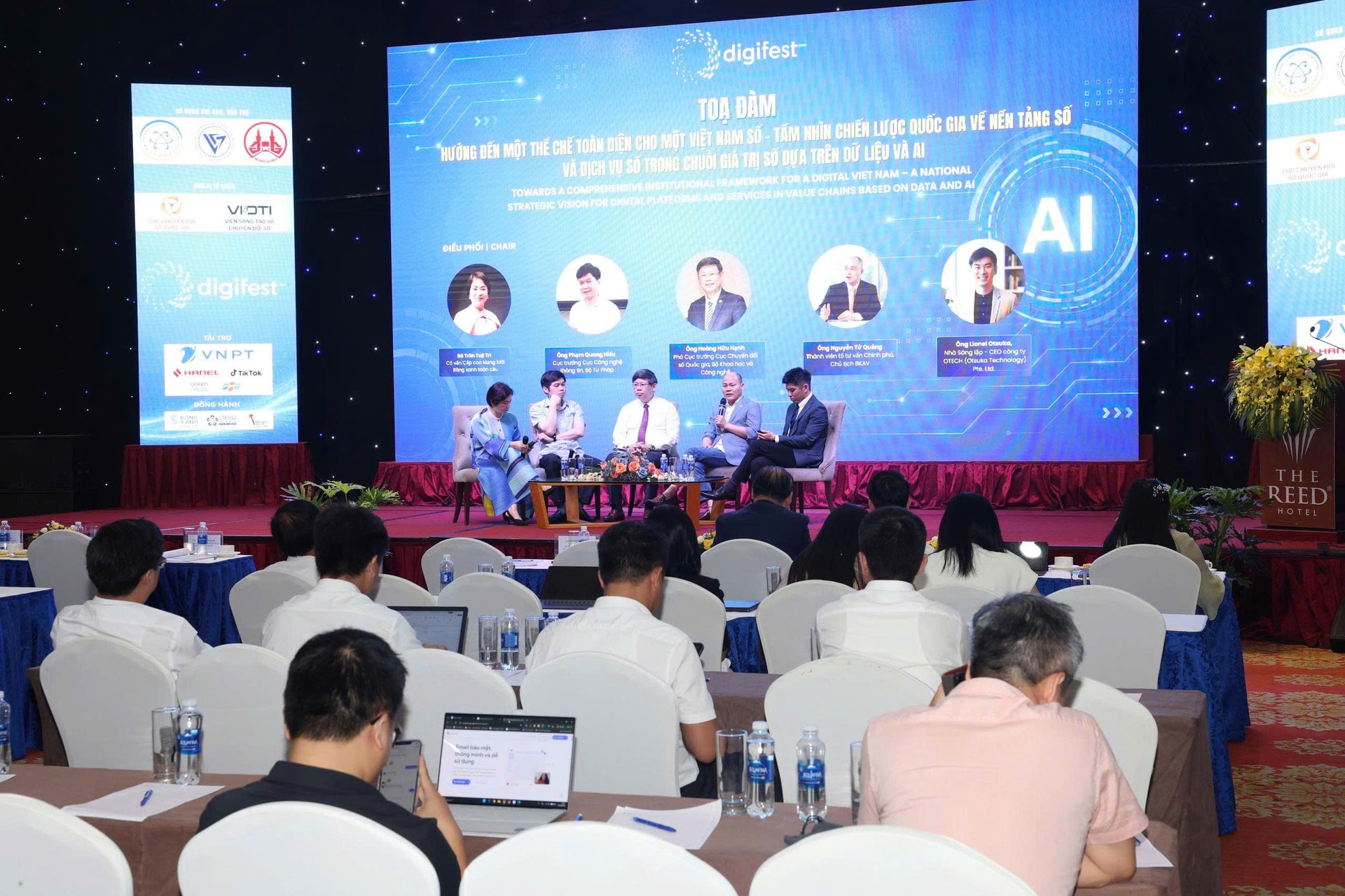 chuyển đổi số thực chất