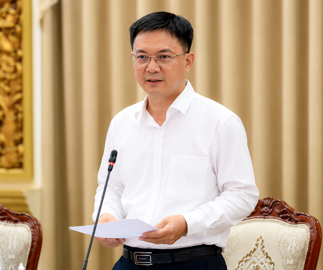 Ông Nguyễn Mạnh Cường - Ủy viên dự khuyết Trung ương Đảng, Phó Chủ tịch UBND TP.HCM chủ trì hội nghị