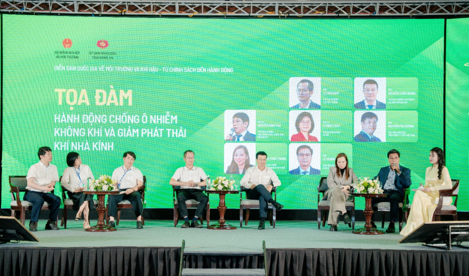 0906_VINAMILK LÀ DOANH NGHIỆP SỮA DUY NHẤT ĐƯỢC MỜI THAM GIA PHIÊN TỌA ĐÀM VỀ GIẢM PHÁT THẢI KHÍ NHÀ KÍNH1250