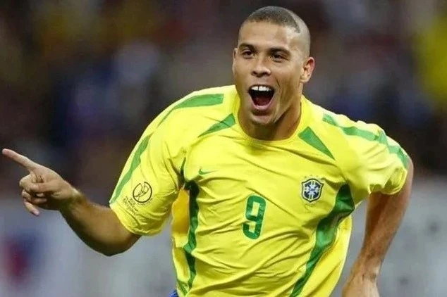 10 huyền thoại World Cup vĩ đại nhất 8