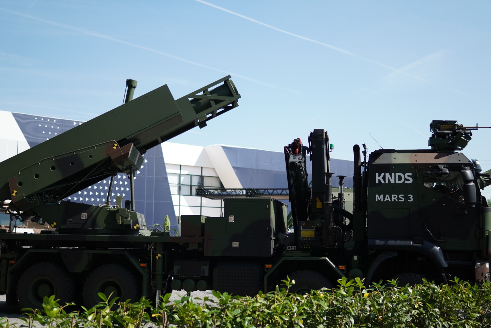 MARS 3 lộ diện: Pháo phản lực châu Âu muốn vượt khỏi cái bóng HIMARS 