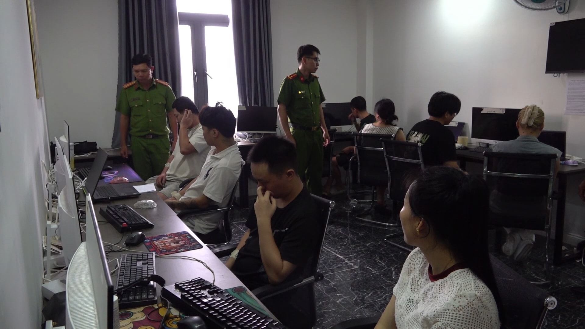 THUẬN GIAO(4)