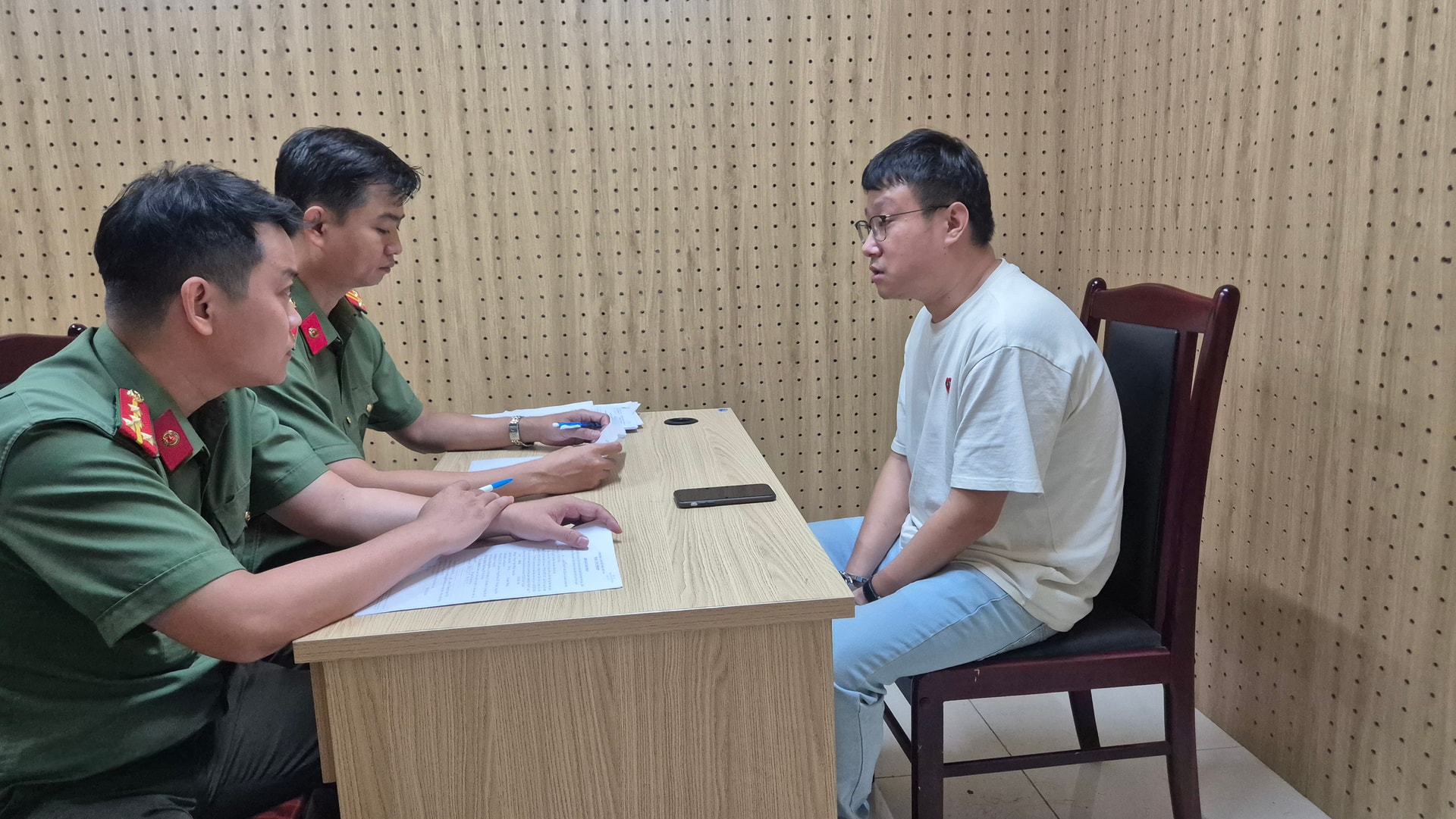 THUẬN GIAO(6)