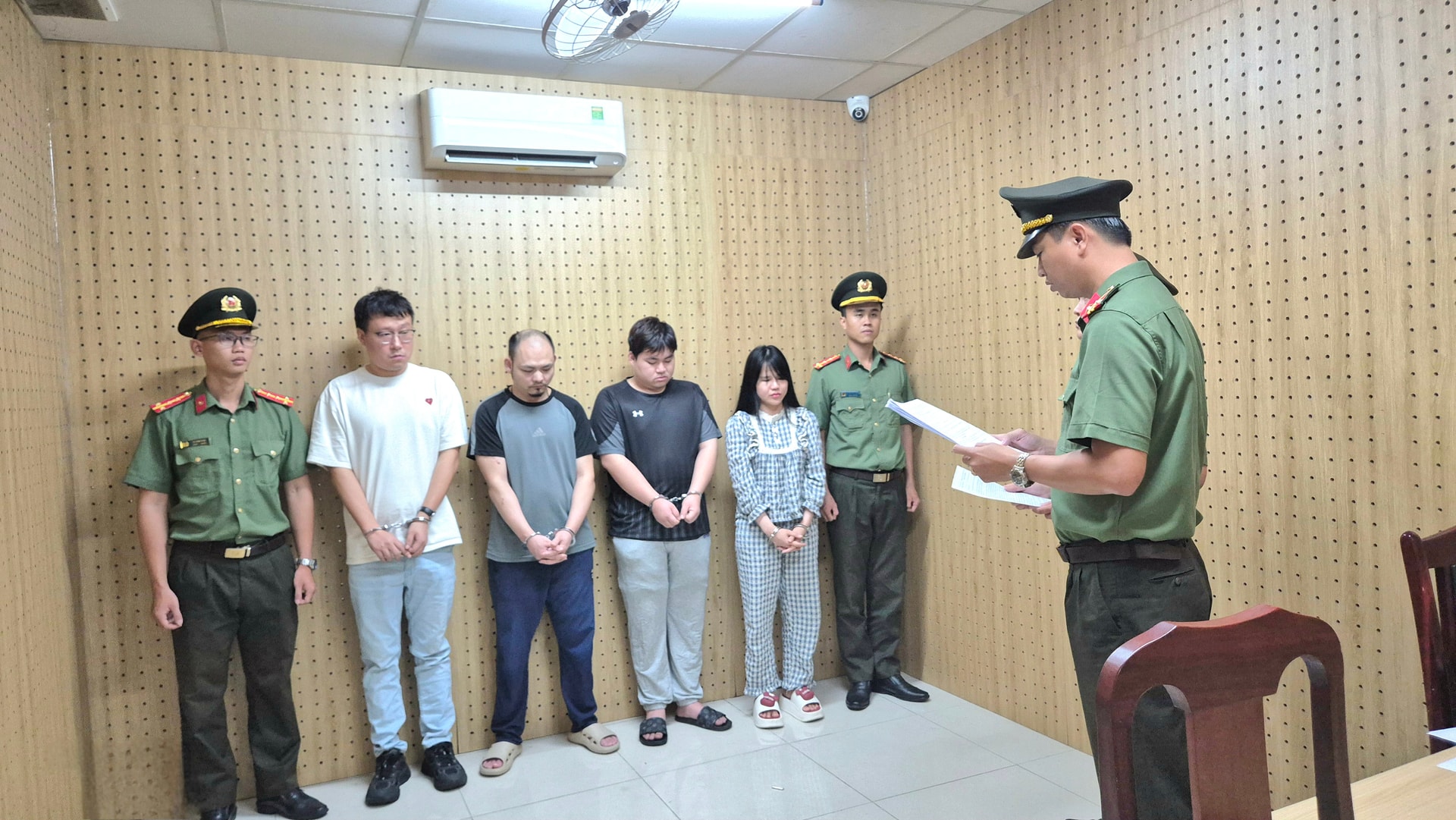 THUẬN GIAO(7)