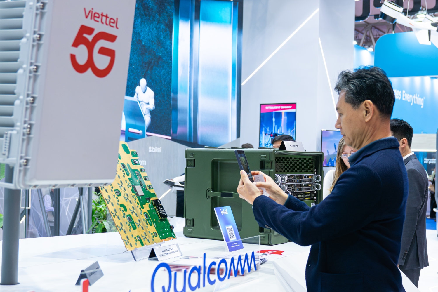 Viettel High Tech tập trung phát triển hạ tầng 5G Advanced và 6G theo định hướng AI-native, bảo mật hậu lượng tử và tối ưu năng lượng ngay từ thiết kế ban đầu