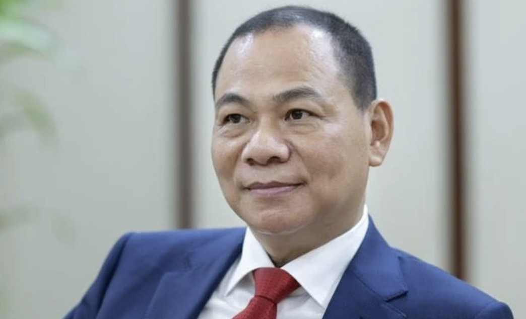 tỉ phú phạm nhật vượng góp vốn vào LPBank-1
