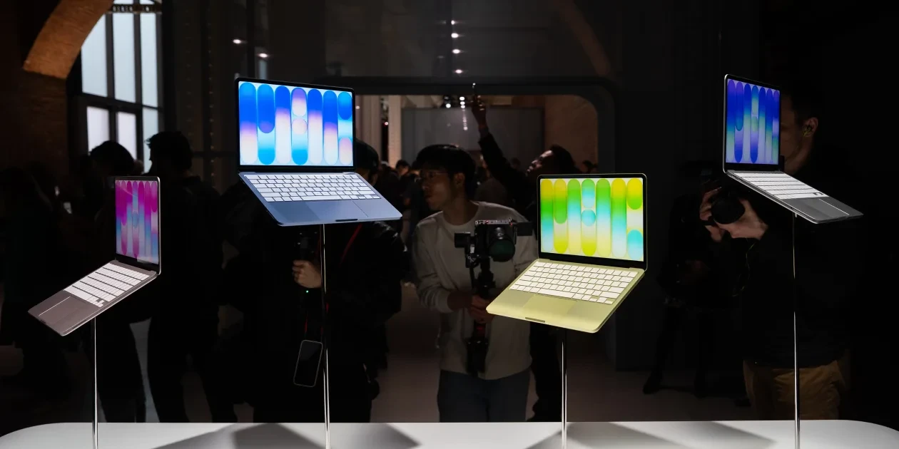 Apple tăng giá MacBook, iPad từ 100 đến 300 USD vì chi phí chip nhớ tăng vọt 
