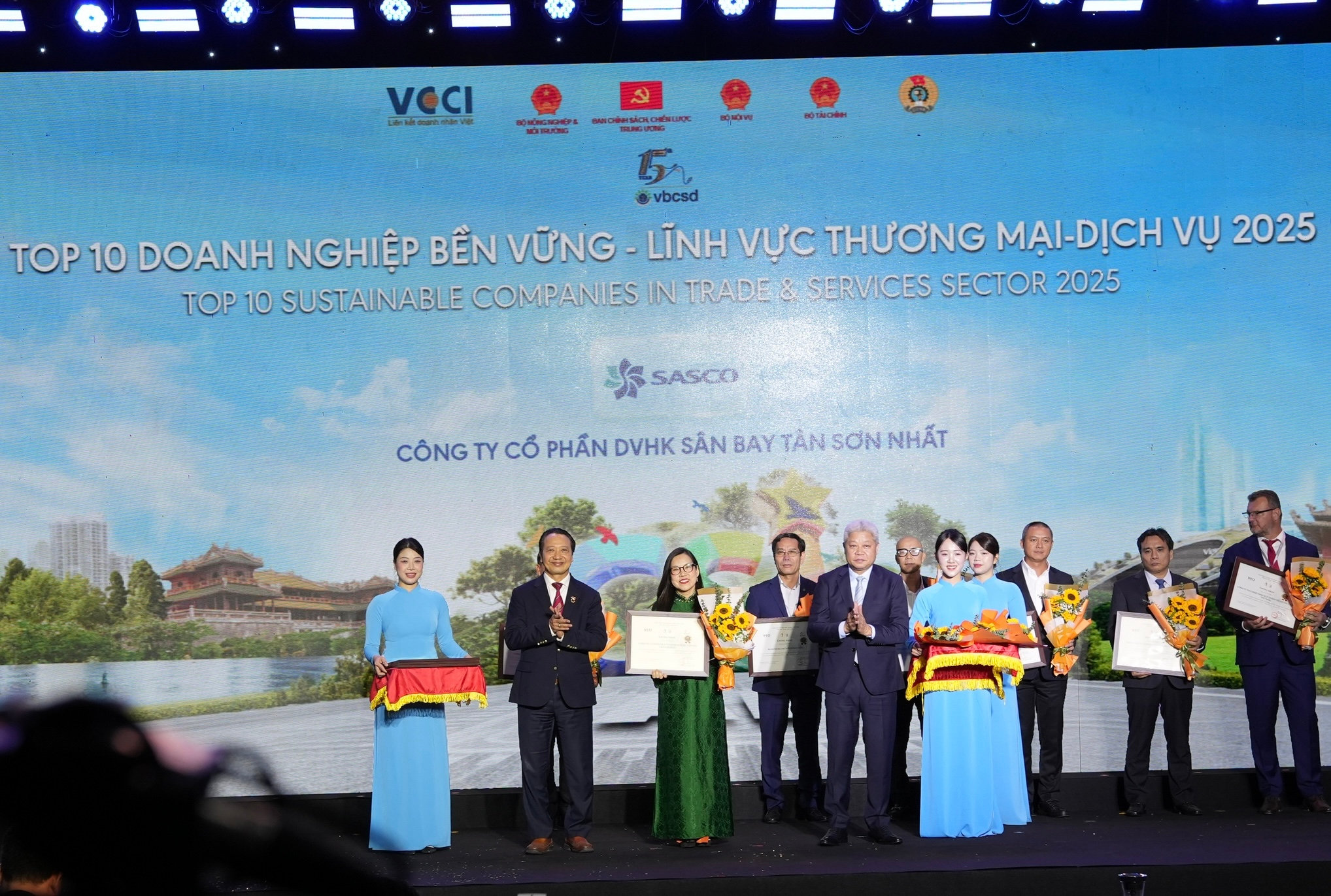 Năm 2025 đánh dấu 10 năm liên tiếp, SASCO đạt Top 10 Phát triển bền vững Việt Nam