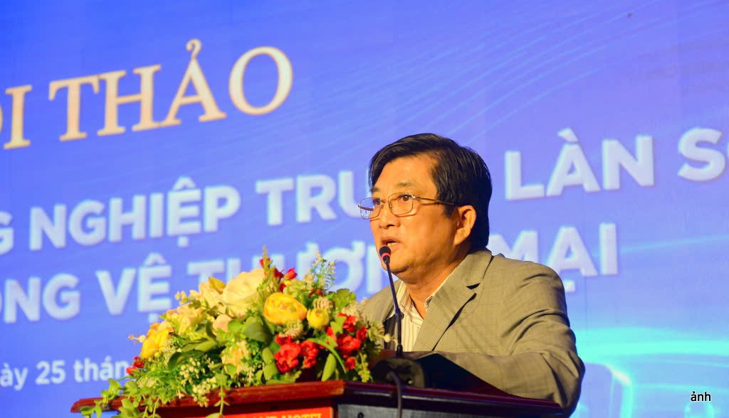 Ông Phạm Hoàng Lâm, Chủ tịch HĐQT Công ty CP Lam Rice Group chia sẻ kinh nghiệm. Ảnh: P.T
