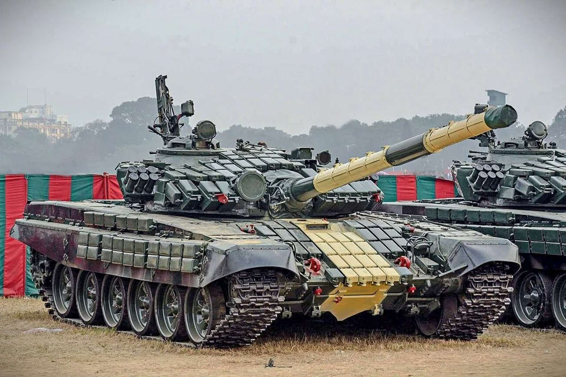 www.armyrecognition.com-images-stories-news-2026-june-_indian-army-reveals-ambition-to-convert-legacy-t-72-tanks-into-autonomous-armoured-fighting-vehicles.jpeg