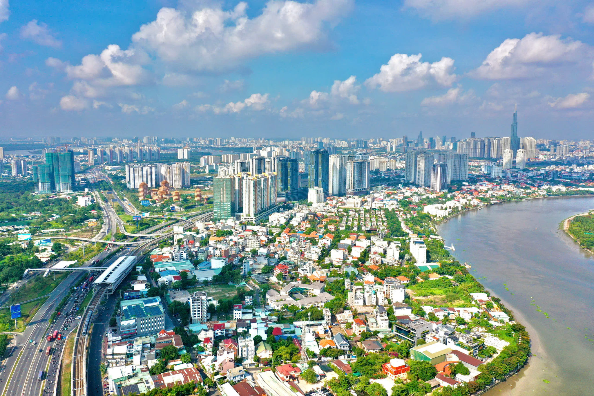 TP.HCM 50 năm mang tên Bác - Bài 3: Điểm đến của 'giấc mơ toàn cầu' 