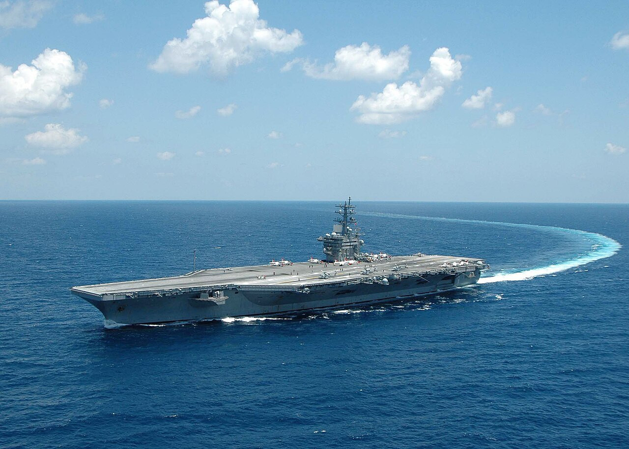 conducts_a_turn_in_the_atlantic_ocean._eisenhower_is_underway_conducting_routine_carrier_operations.jpg-_1280px-thumbnail.jpg