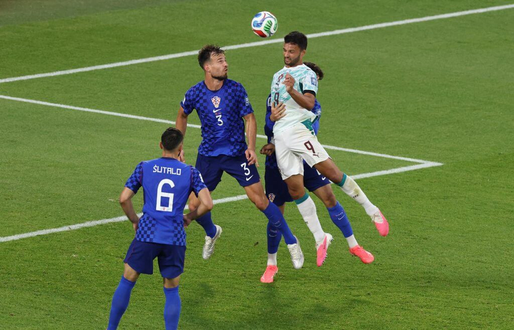 Ronaldo phá dớp World Cup, Ramos hóa người hùng, VAR khiến Croatia khóc hận (3)