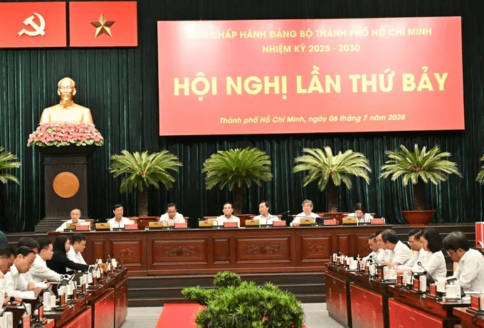 06-07-2026-hoi-nghi-lan-thu-7-ban-chap-hanh-dang-bo-tphcm-de-xuat-cac-giai-phap-tang-truong-2-con-so-d357ebfc-details.png