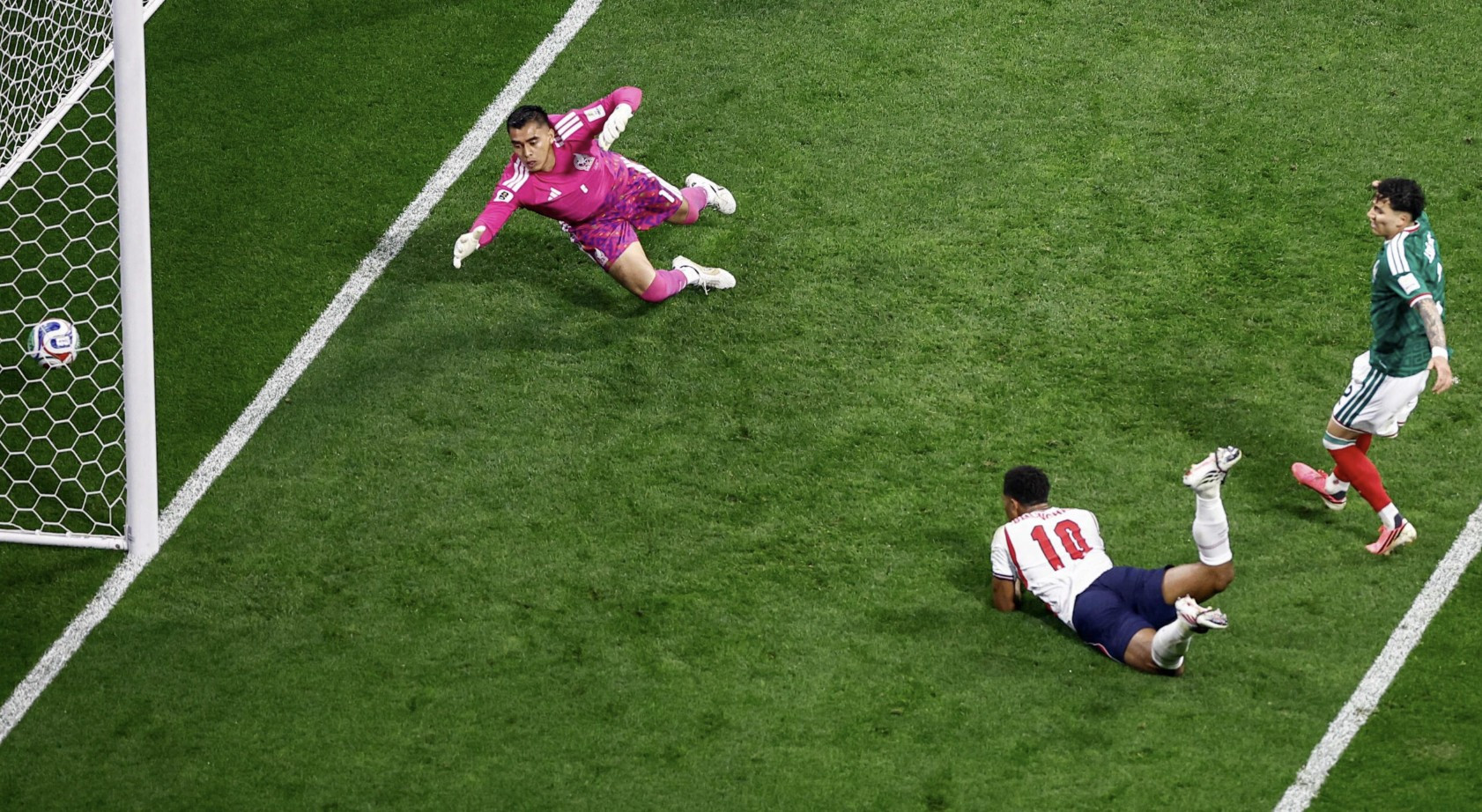 Anh có trận cầu để đời trước Mexico, ông Trump ca ngợi Harry Kane (1)