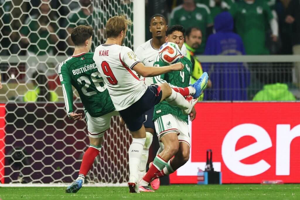 Anh có trận cầu để đời trước Mexico, ông Trump ca ngợi Harry Kane (2)