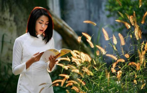 Tăng Thanh Hà: Từ 'ngọc nữ' đến 'bà hoàng' được không? 