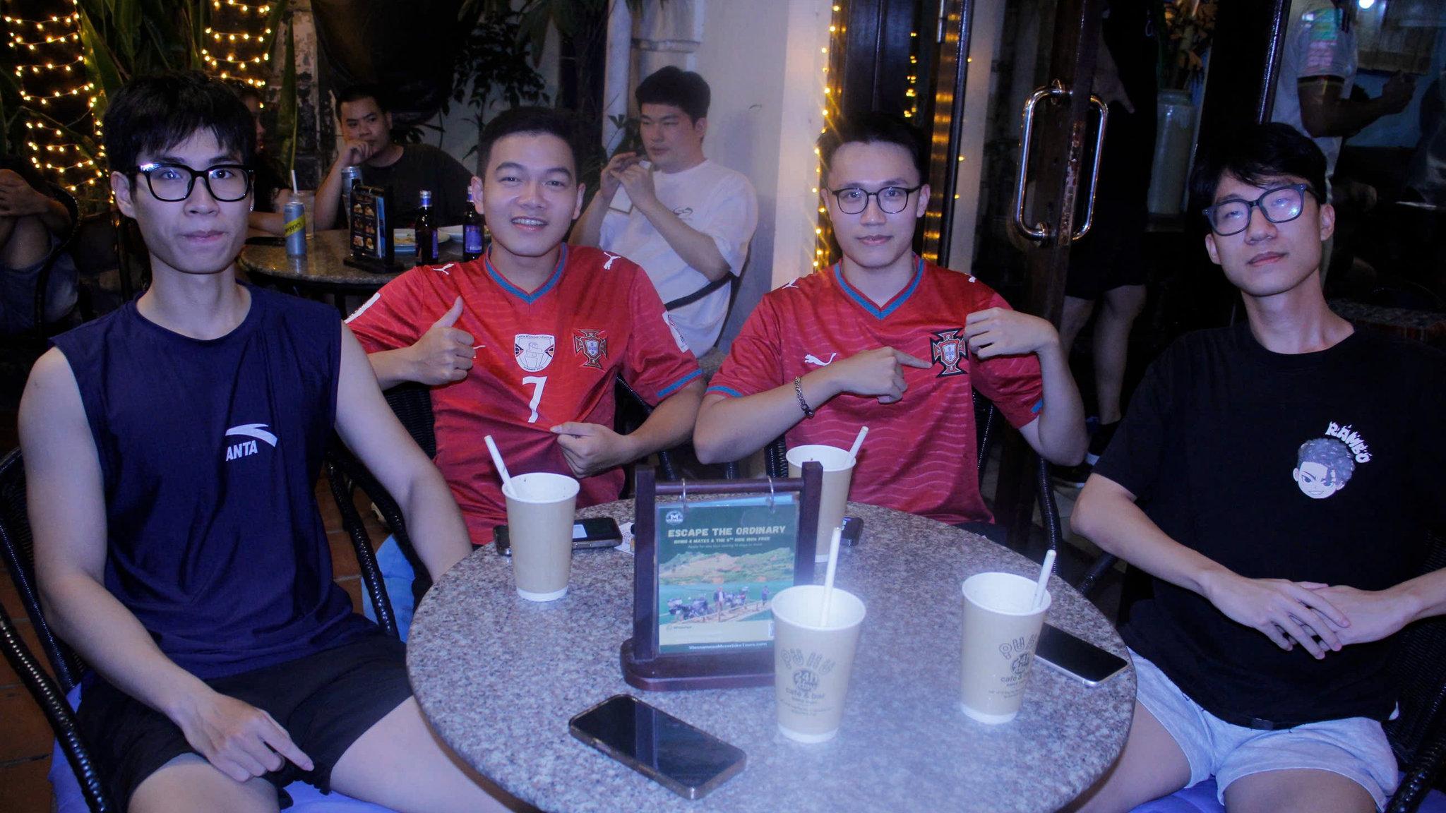 ronaldo-duoc-nuong-chieu-fan-2.jpg