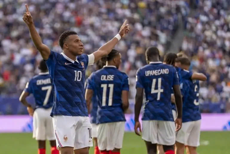 doi-tuyen-phap-world-cup.jpg