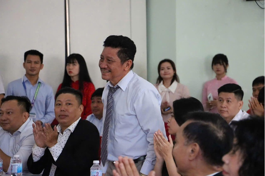 leducchuong1.jpg