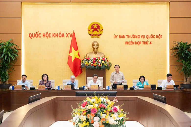 người chống tham nhũng