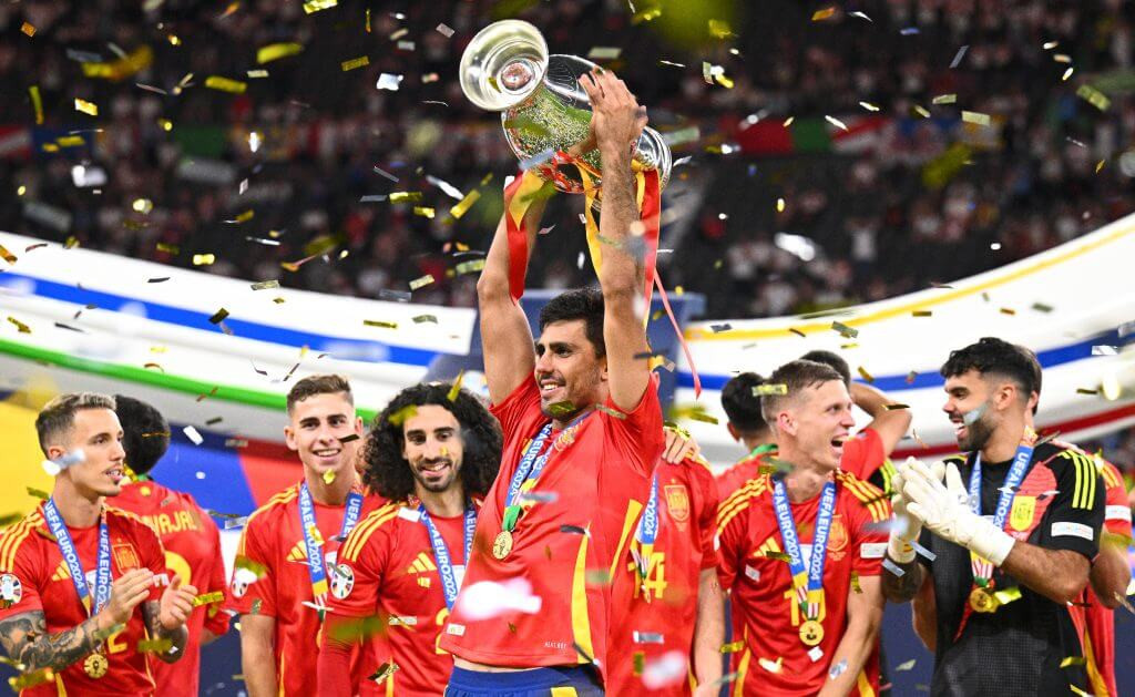 Các chuyên gia dự đoán đội vô địch World Cup 2026 và cầu thủ giành Quả bóng (5)