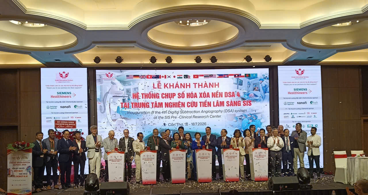 Hội tụ chuyên gia quốc tế cập nhật điều trị đột quỵ bằng AI