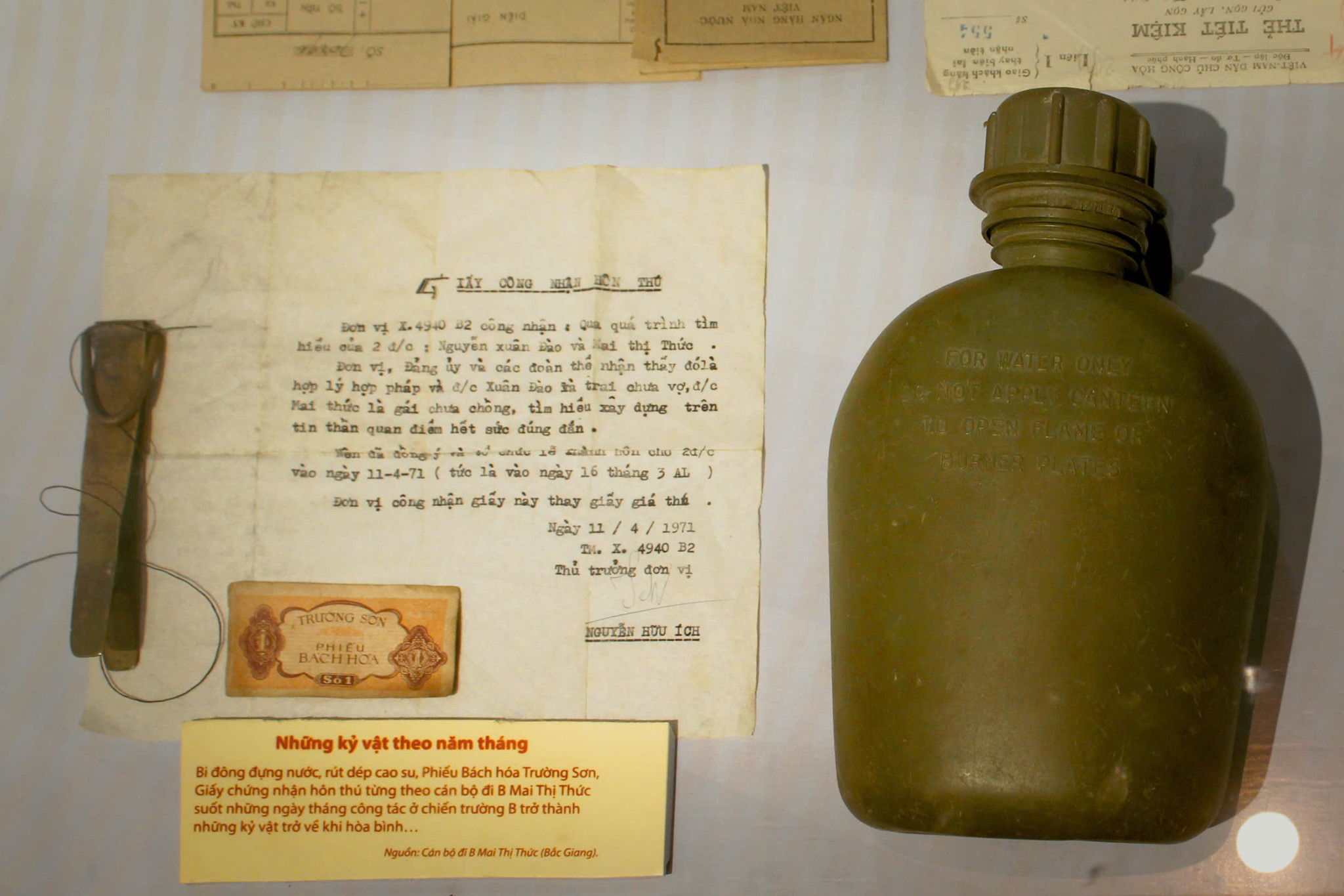 cong-nghe-luu-giu-ki-uc-can-bo-di-b-12.jpg