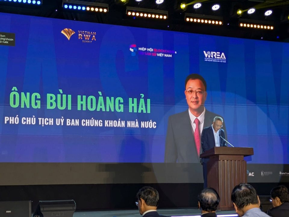 Ông Bùi Hoàng Hải, Phó Chủ tịch Uỷ ban Chứng khoán Nhà nước, phát biểu khai mạc hội nghị. Ảnh: Minh Trí
