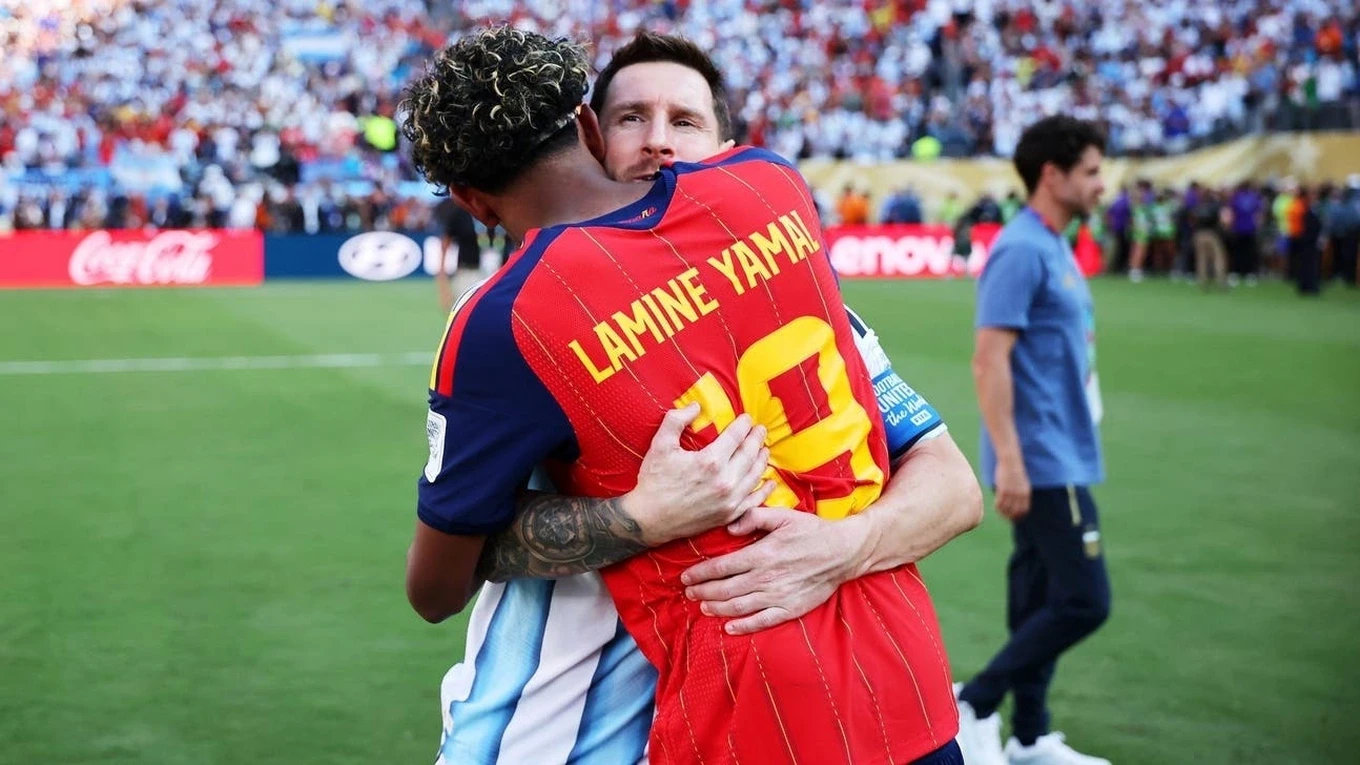 messi-chuyen-giao-yamal.webp