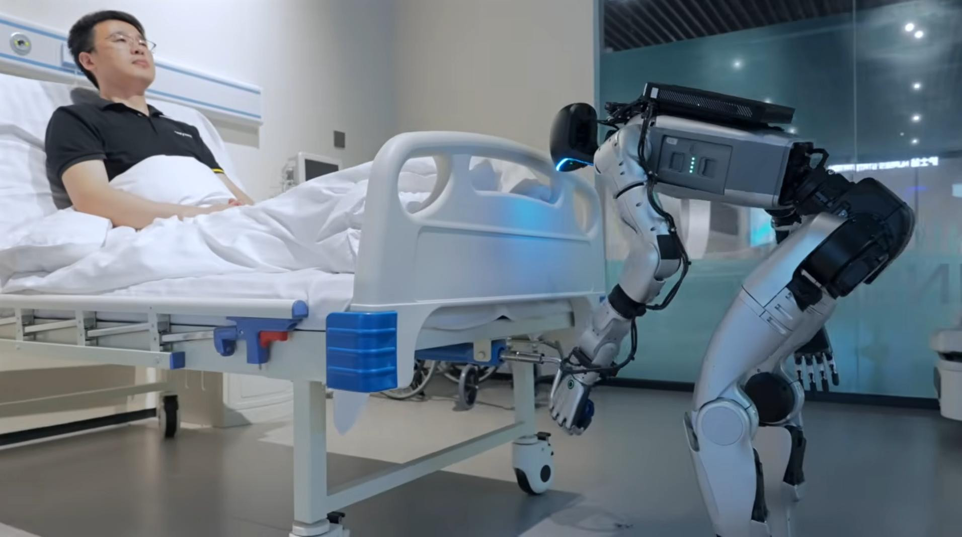 robot chăm sóc người bệnh