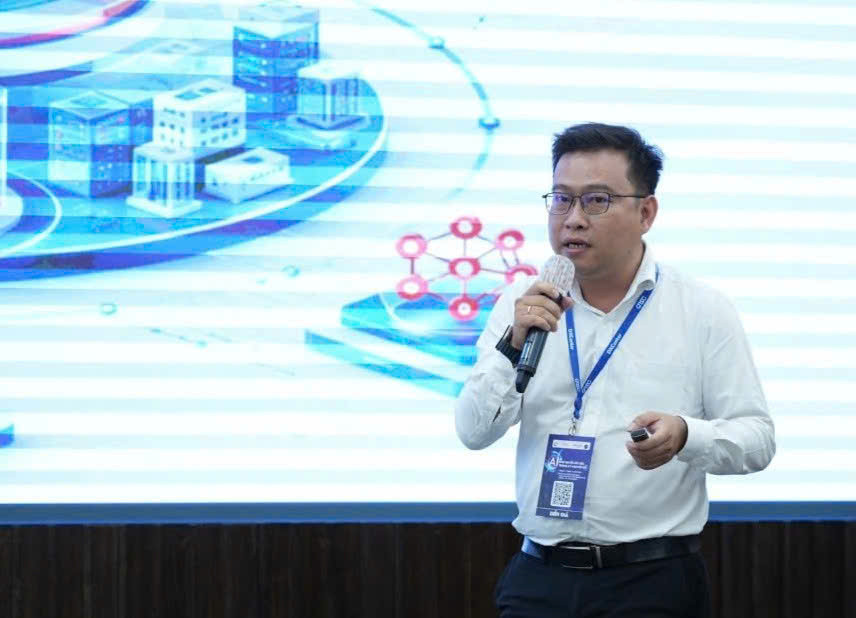 Ông Nguyễn Thanh Lâm - Trưởng Trung tâm An ninh mạng QTSC đưa ra lời cảnh báo. Ảnh: Hoàng Bắc.