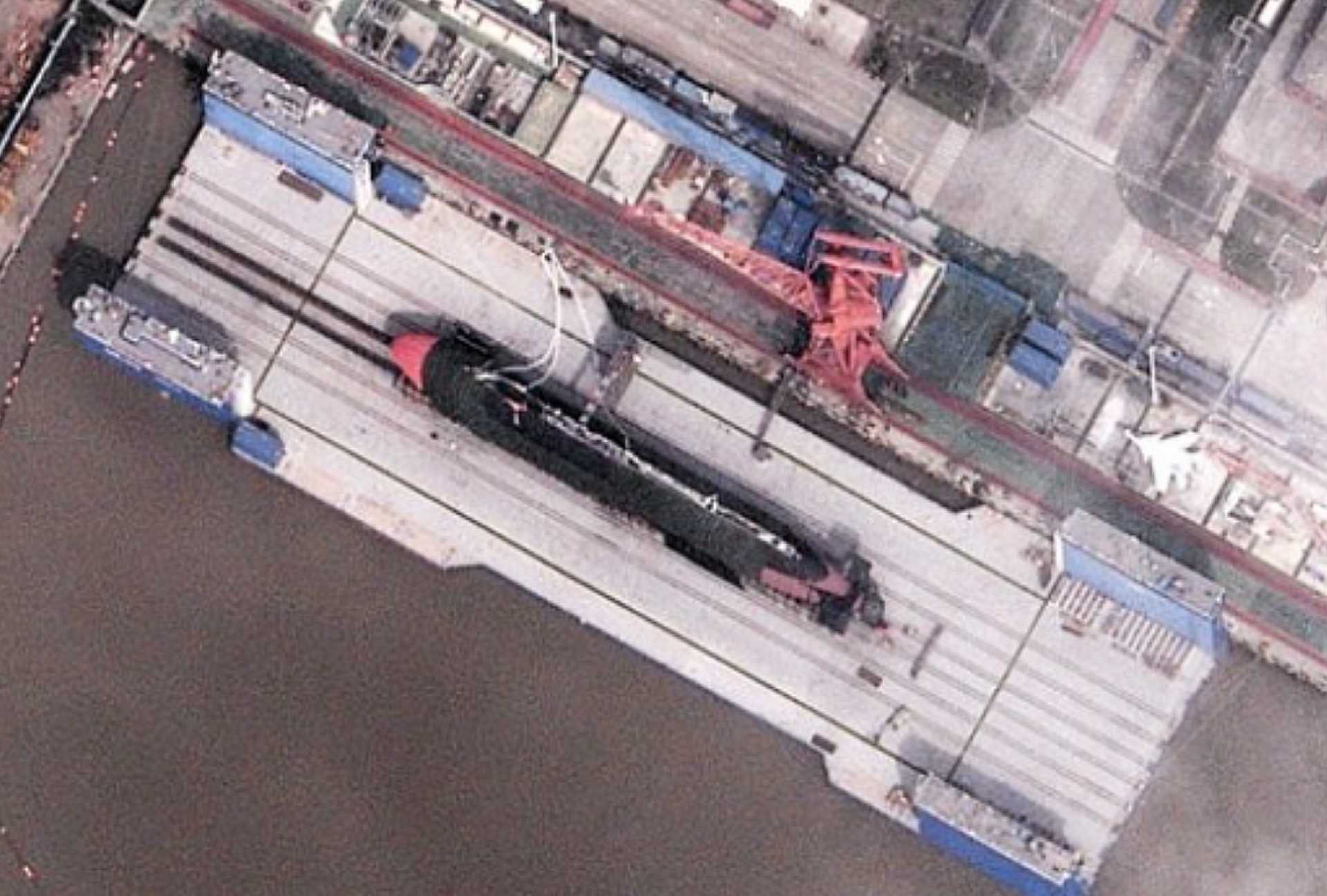 www.armyrecognition.com-images-stories-news-2026-july-_new-images-reveal-chinas-nuclear-attack-submarine-as-pla-navy-boosts-undersea-warfare-capabilities-1920-001.jpg