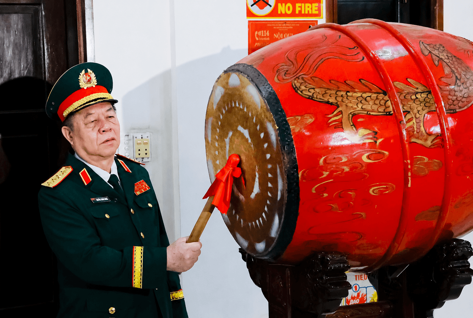 ChatGPT Image 12_52_00 25 thg 7, 2026