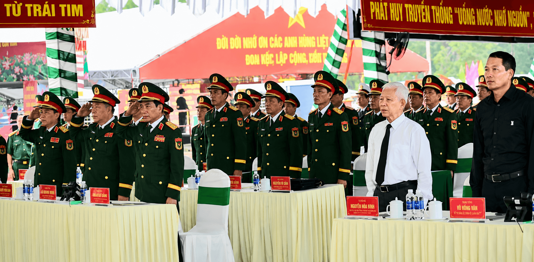 ChatGPT Image 13_06_03 25 thg 7, 2026