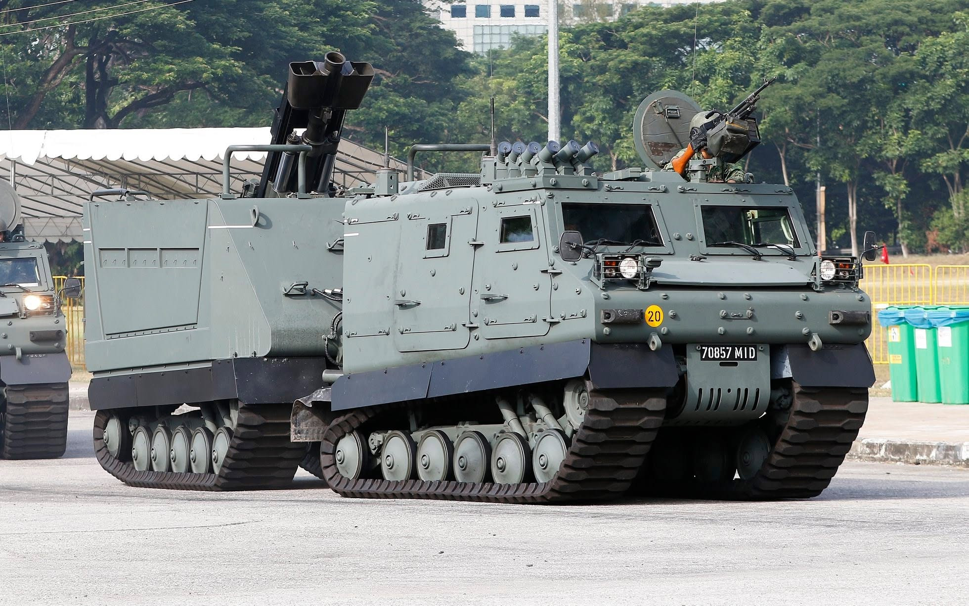 bronco-120mm.jpg