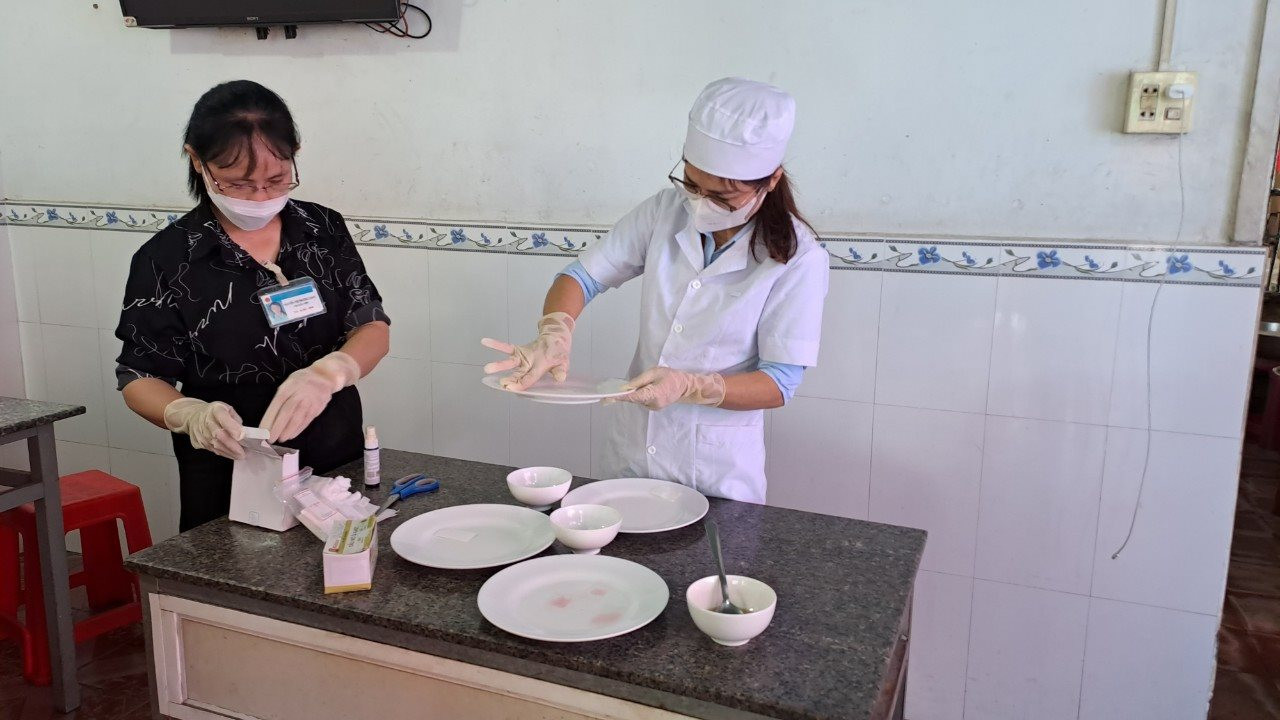 TP.HCM ghi nhận gần 1.400 người ngộ độc thực phẩm trong một năm 