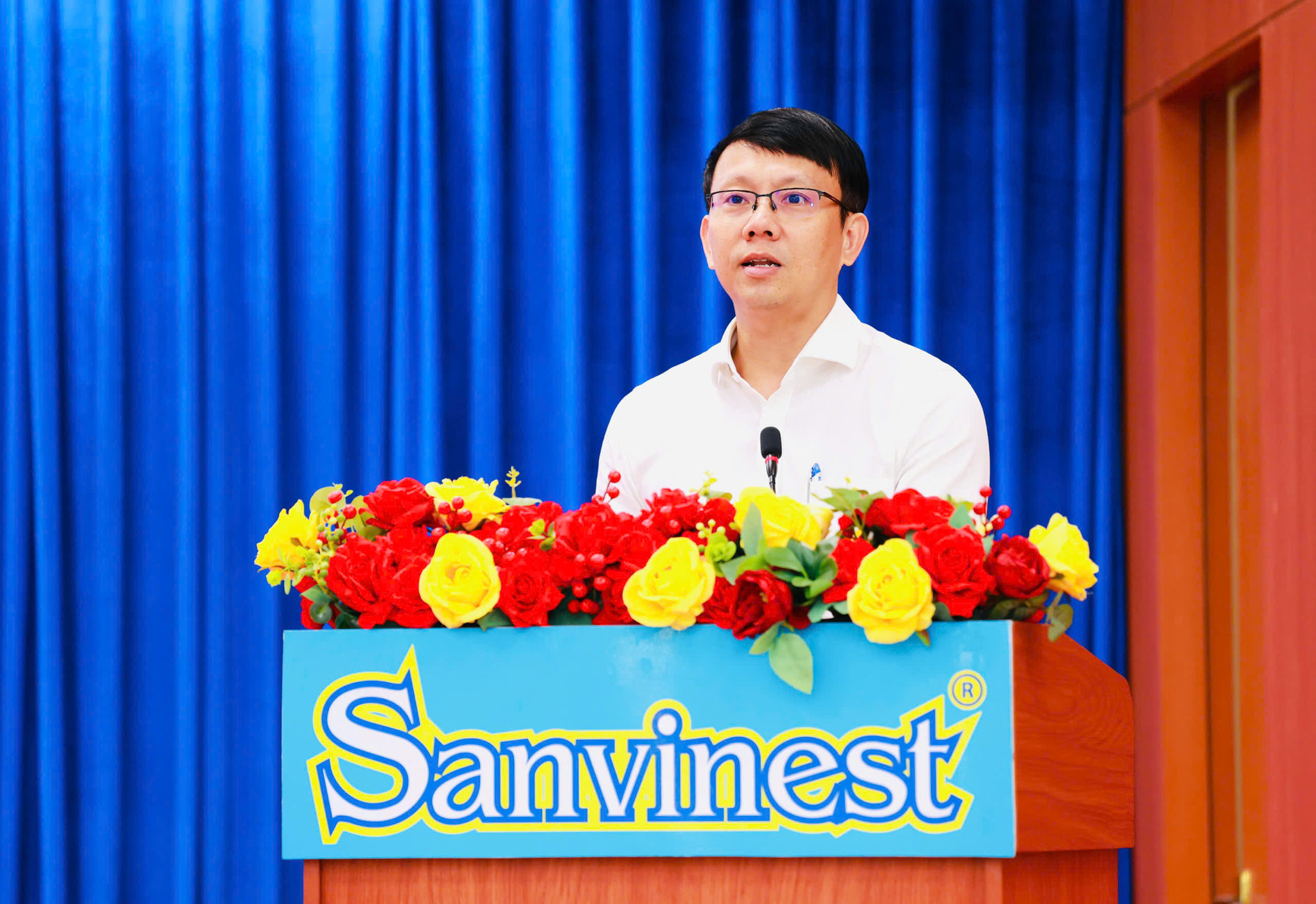 Đồng chí Nguyễn Thanh Hà phát biểu tại hội nghị.