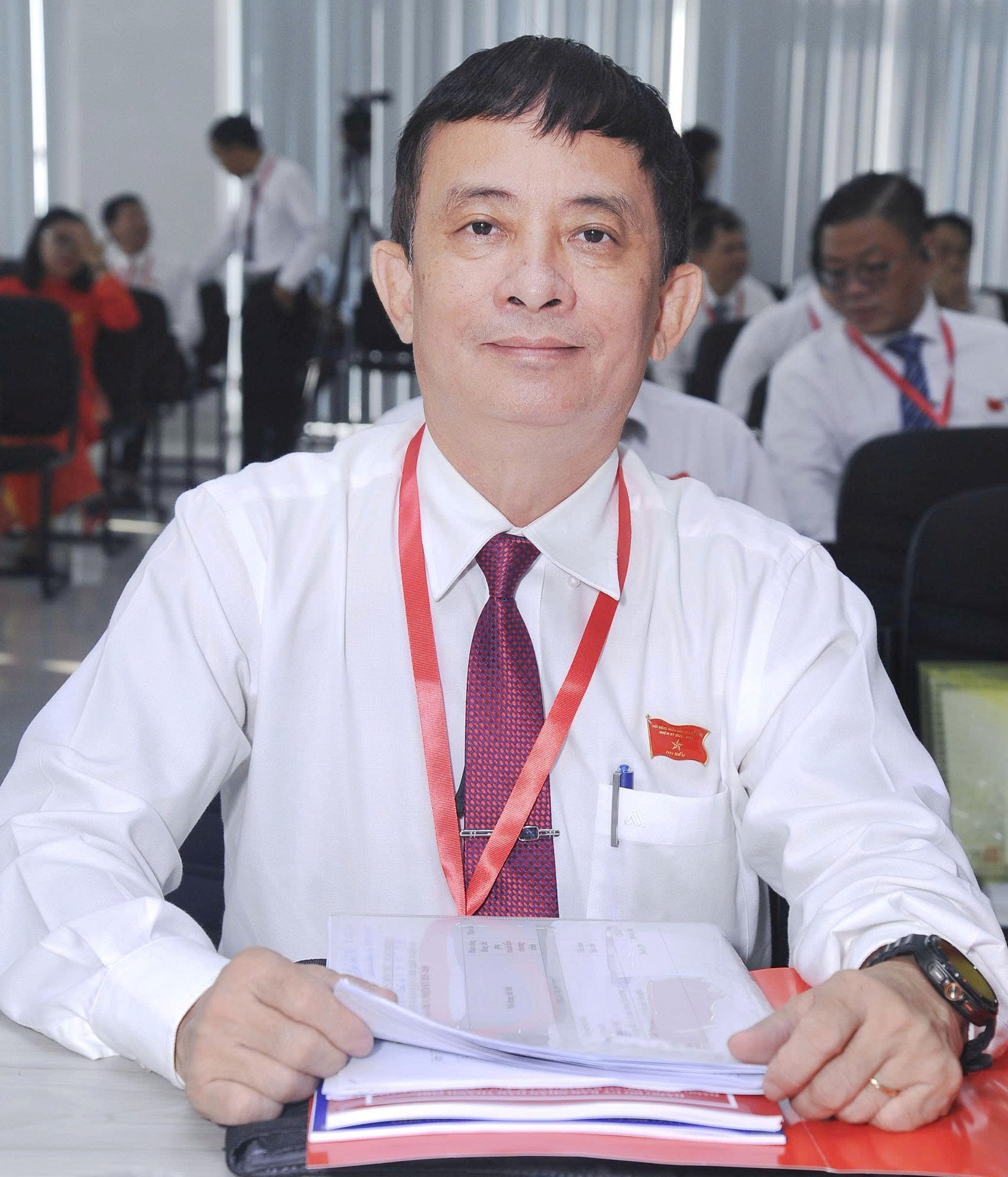 Hình A Phùng 