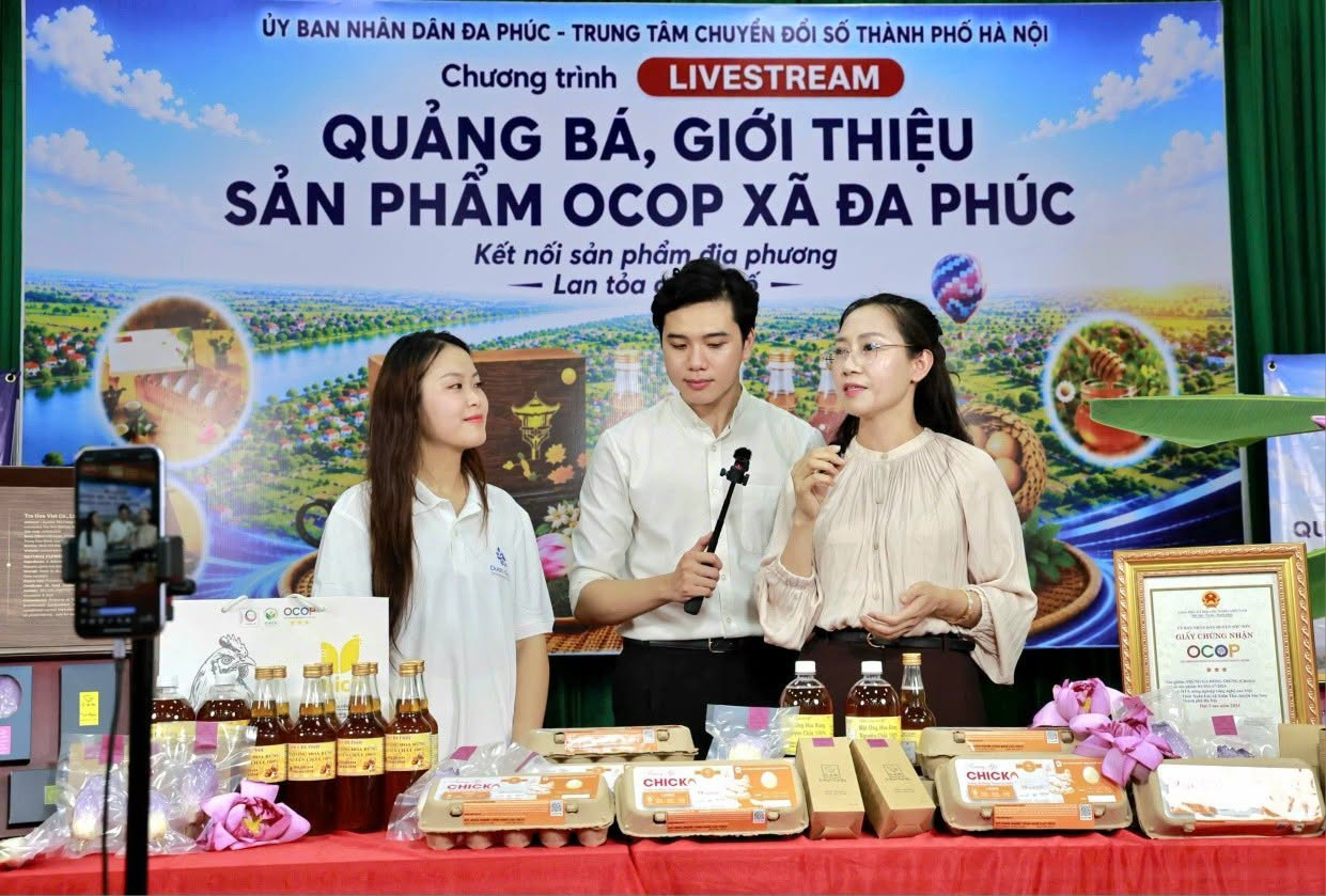 Một chủ tịch xã ở Hà Nội trực tiếp livestream, 1 giờ bán sạch bách nông sản 