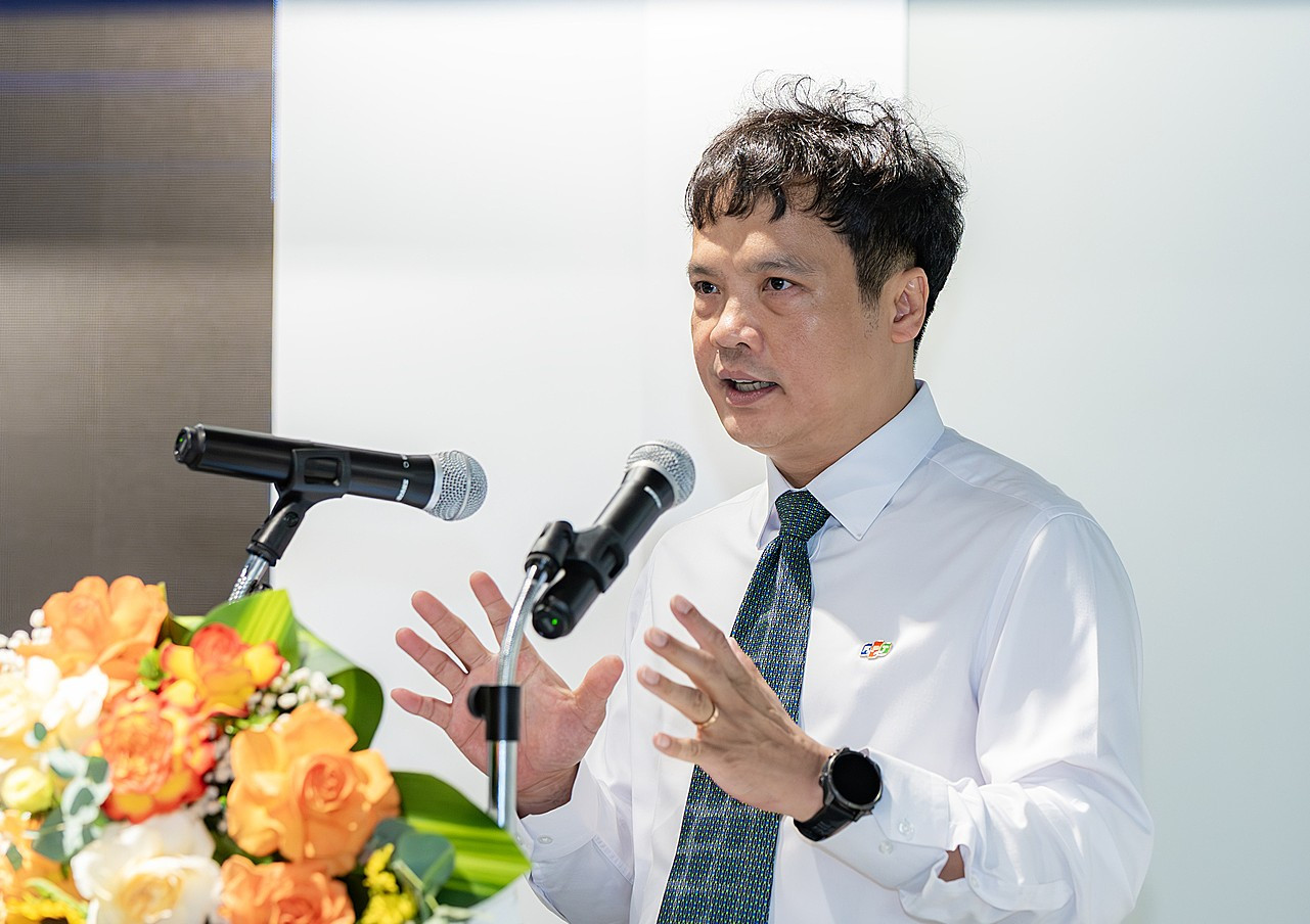 ông Nguyễn Văn Khoa CEO FPT nói về ngành chip bán dẫn vi mạch-1