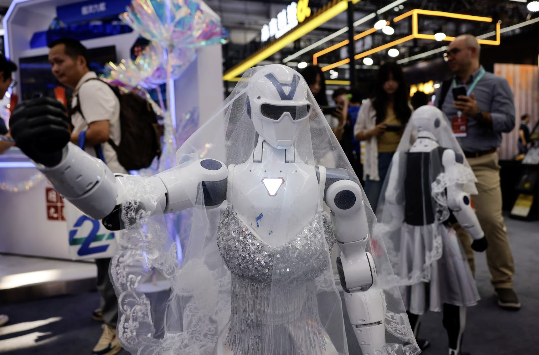 Hơn 300 công ty Trung Quốc đổ về Hội nghị Robot Thế giới, tìm đường vào thị trường đại trà (2)