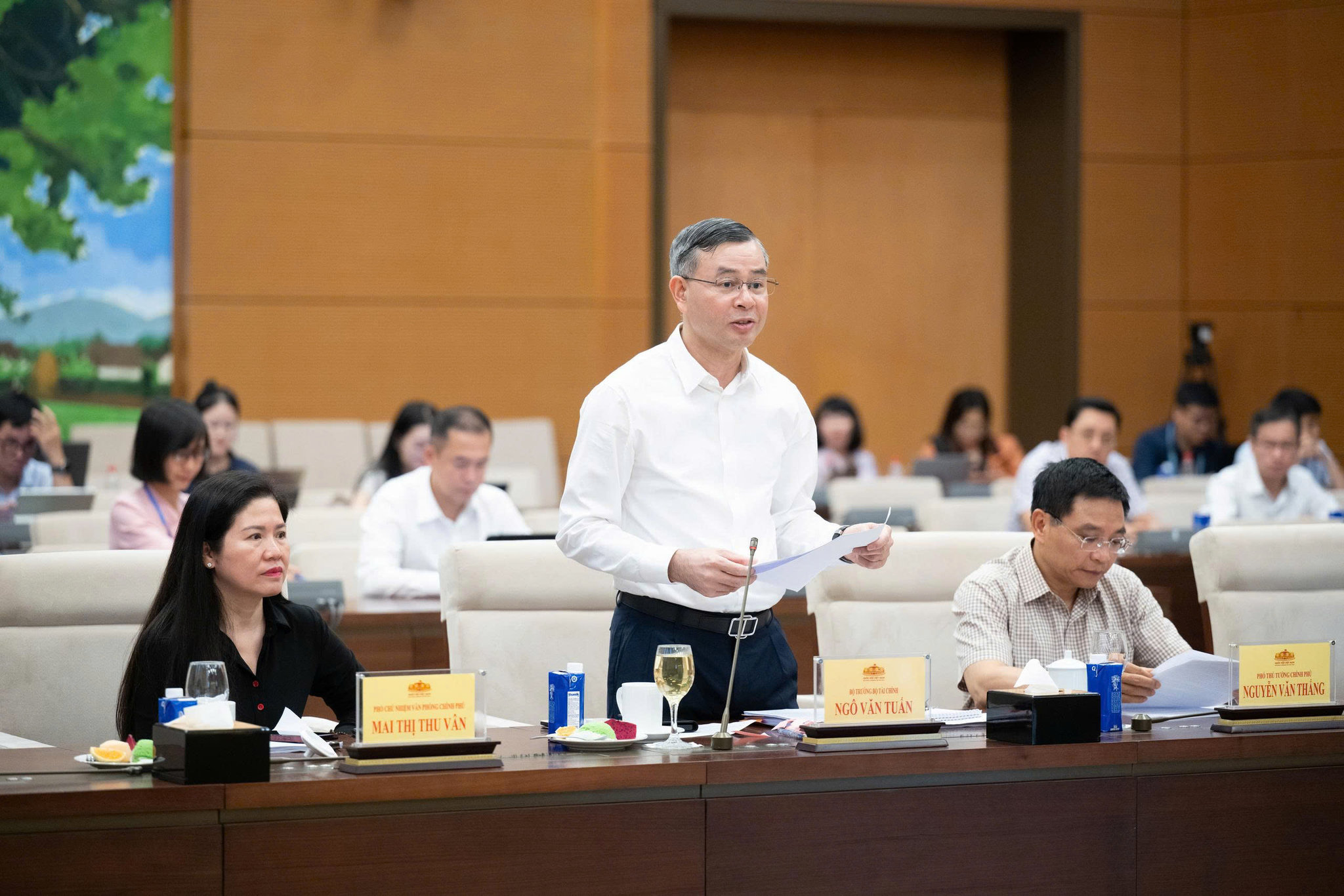 Bộ trưởng Ngô Văn Tuấn