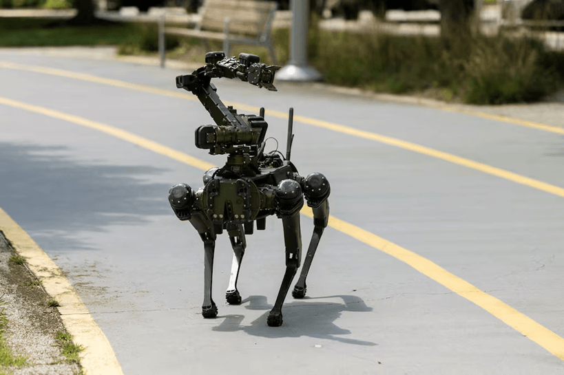 robot chó2