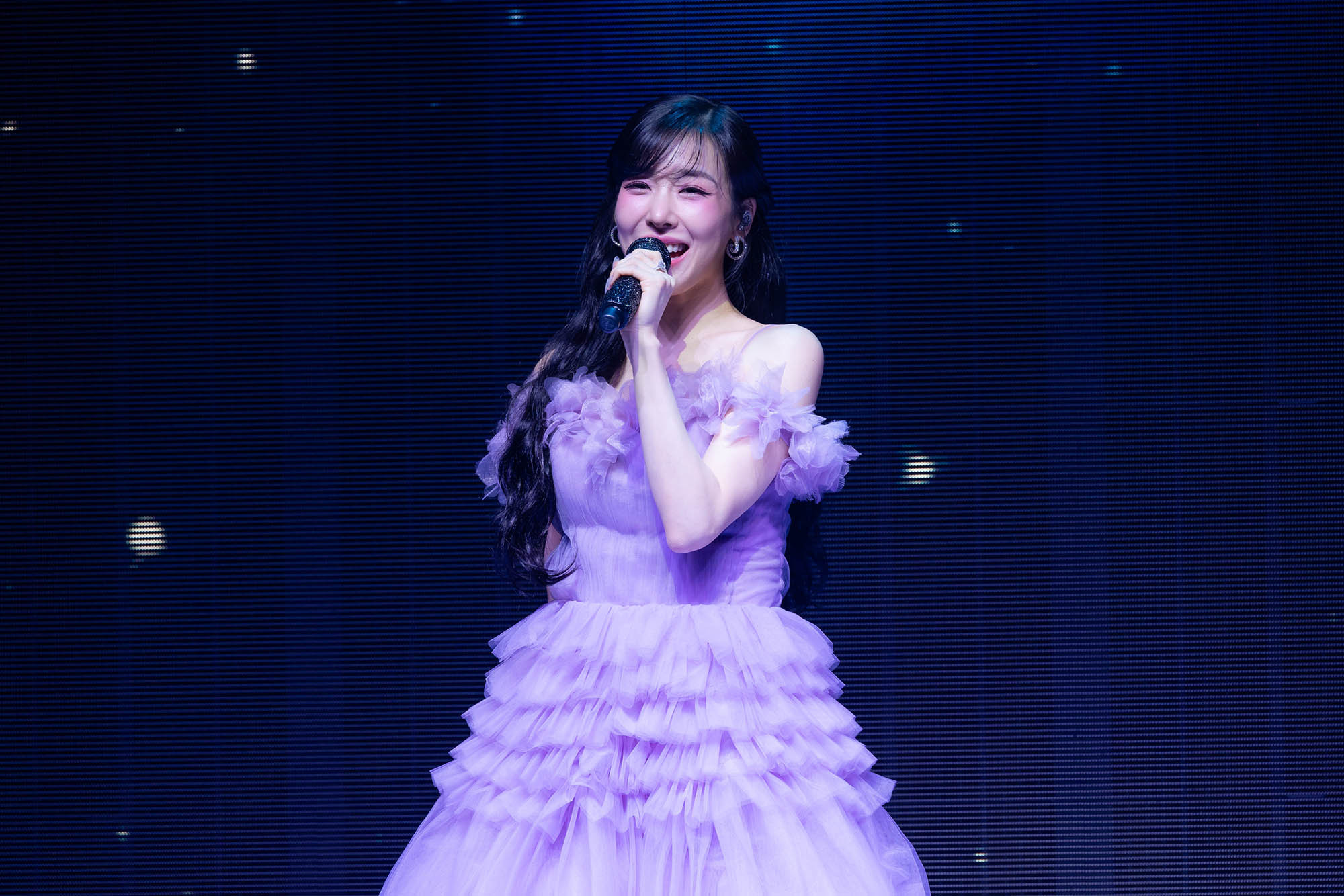tiffany-young-performing-2025-5012a8ac9ac5b7c3ffa4156067ca4ead.jpg
