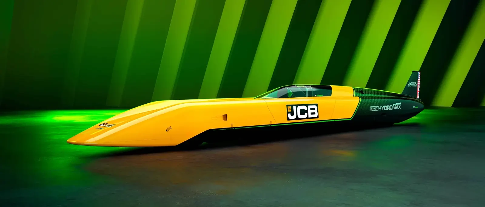 www.jcb.com-globalassets-digizuite-81010-c_hydromax_studio_3-_img_1600x686.webp