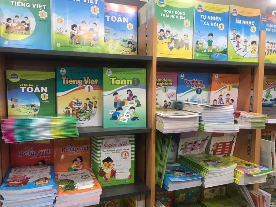 TP.HCM miễn phí sách giáo khoa cho toàn bộ học sinh công lập và tư thục. Ảnh: Nguyên Tuyết