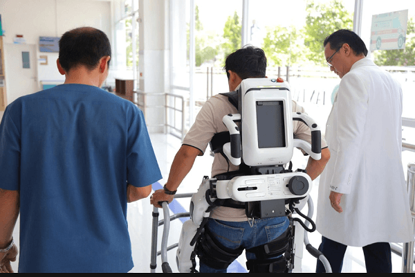 tu-dot-quy-den-phuc-hoi-van-dong-robot-den-thay-doi-cuoc-choi-ra-sao-hinh-anh 3