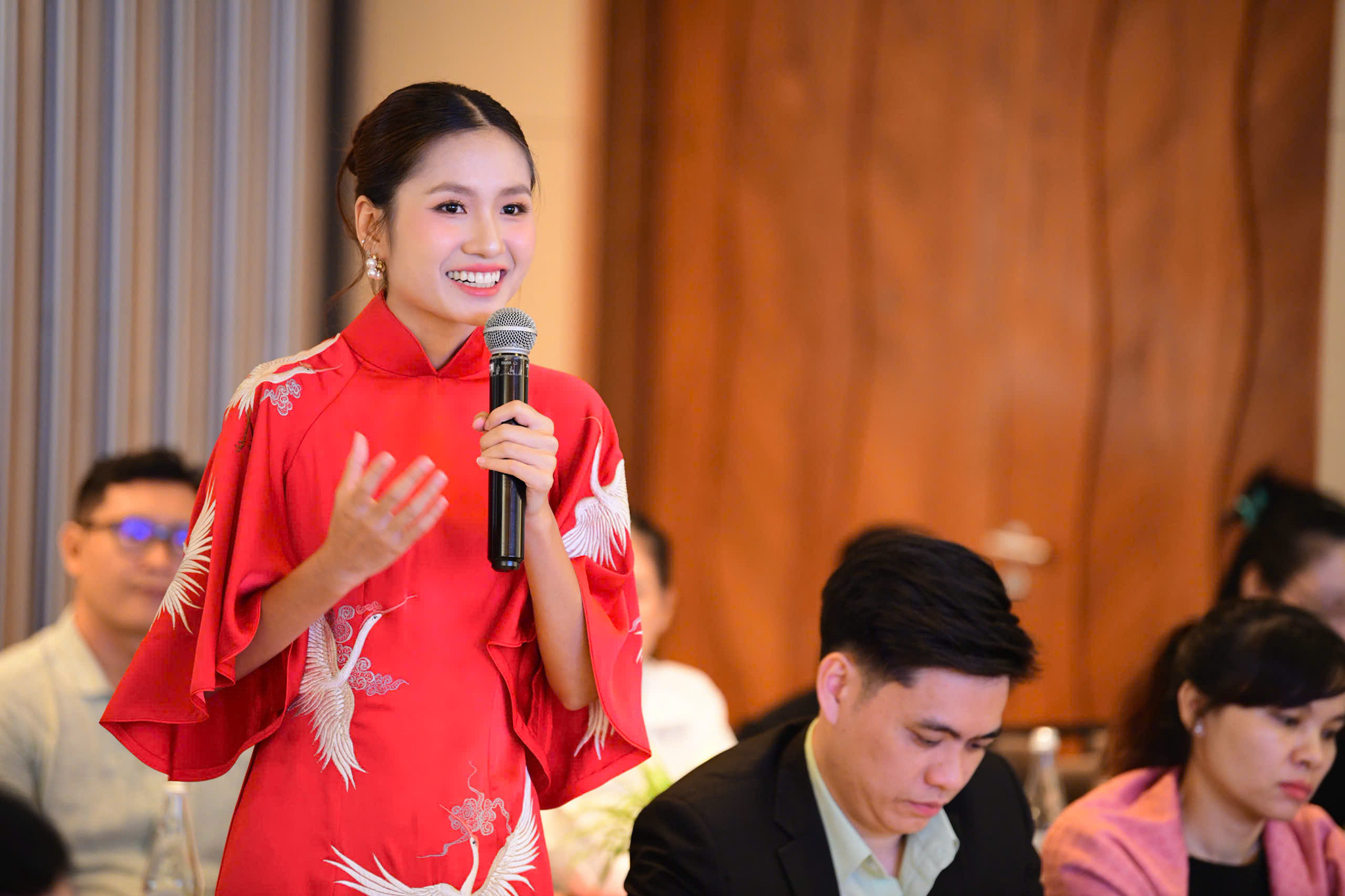 Hoa hậu Môi trường Thế giới Nguyễn Thanh Hà: 'Một thành phố xanh được tạo nên bởi những con người biết sống xanh' 